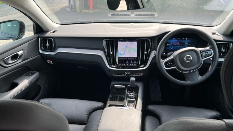 Volvo V60 2.0 T6 [350] PHEV Plus Dark 5dr AWD Auto Estate